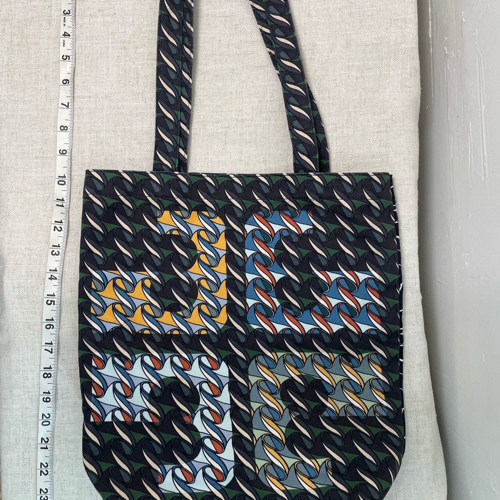 Tory Burch Printed Canvas Tote Everywhere Curly Ribbons - Black Swan - Picture 8 of 10
